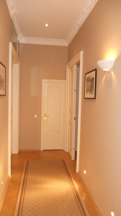 Апартаменты Old Town Apartments Львов-6