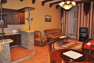 Апартаменты Old Town Apartments Львов Улучшенный номер-студио-4